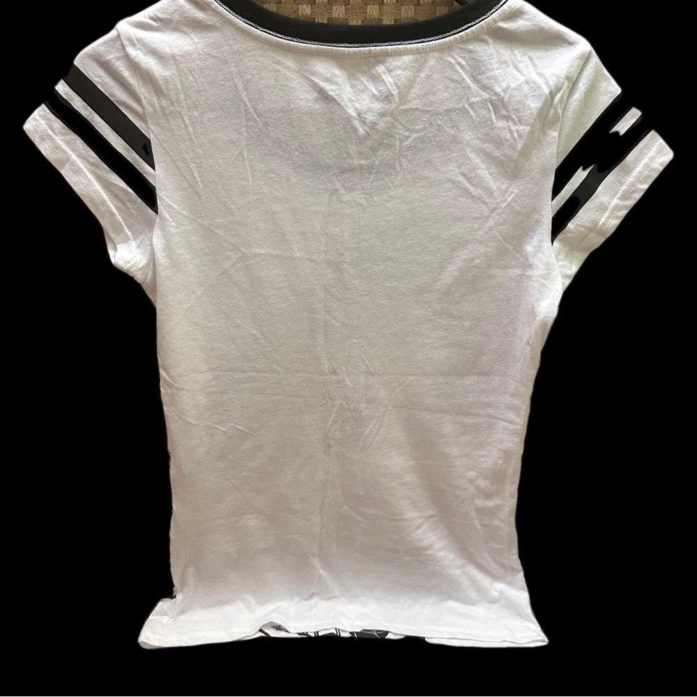 Warner Bros Gray and White Graphic Fitted T-Shirt size L (11-13) - Picture 5 of 11